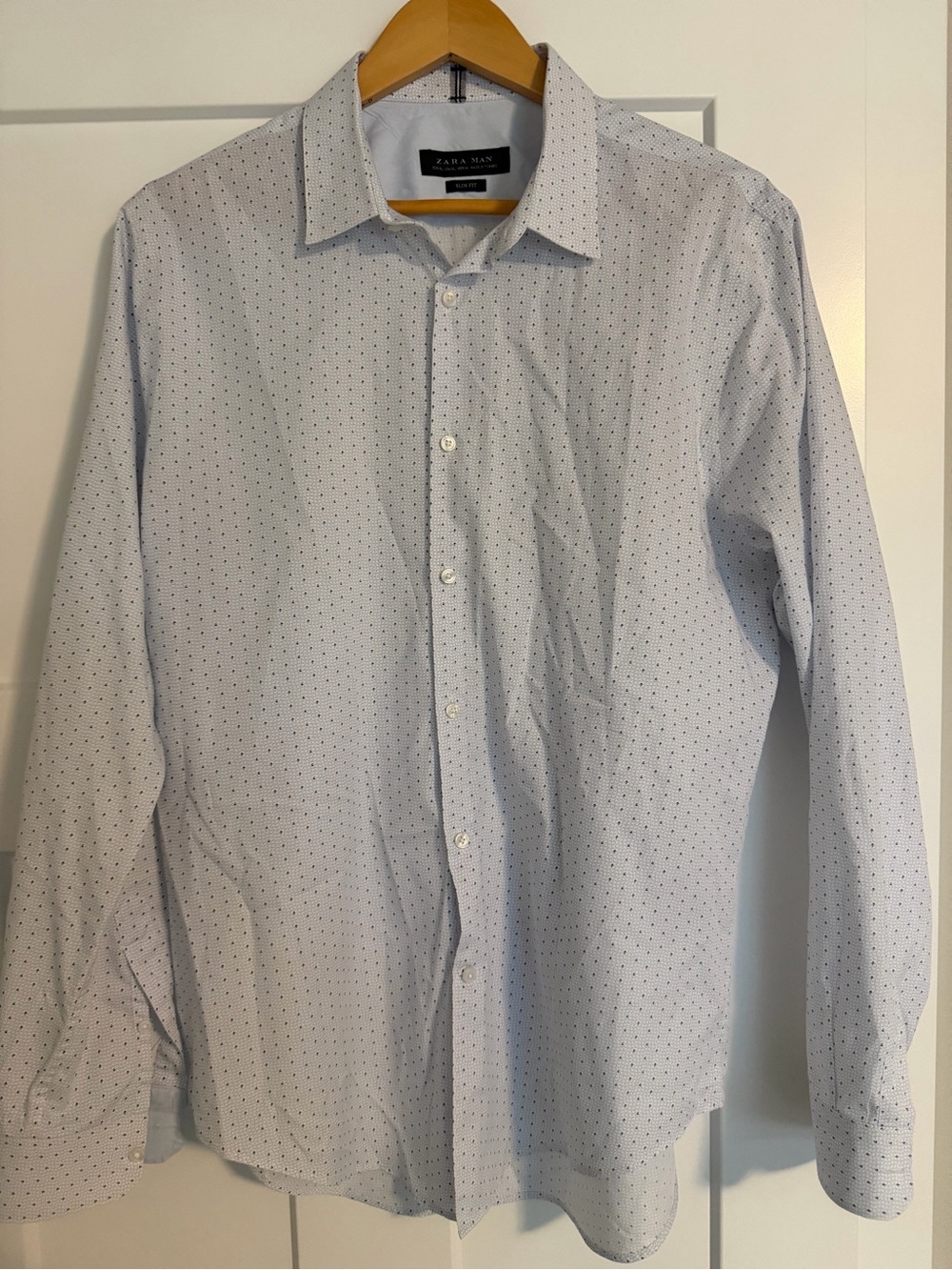 Zara Man Slim Fit Dress Shirt Men’s XL Blue White Geometric Print